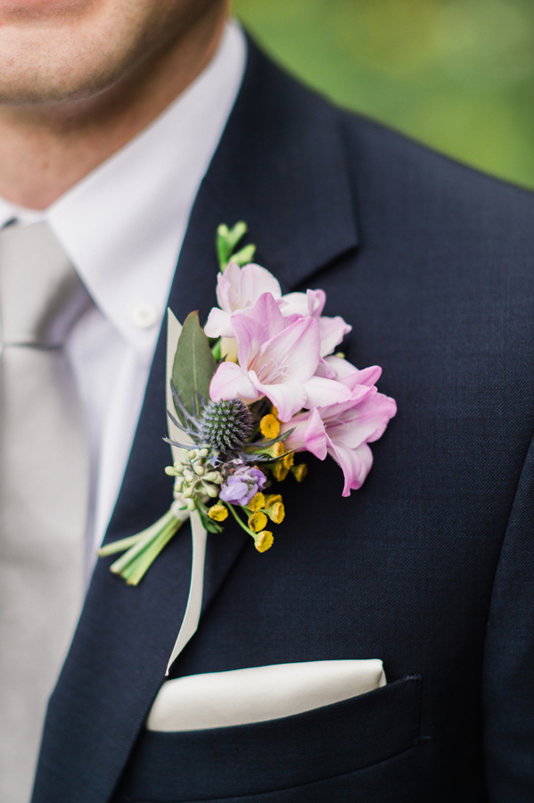 Detail of groom's boutenniere.