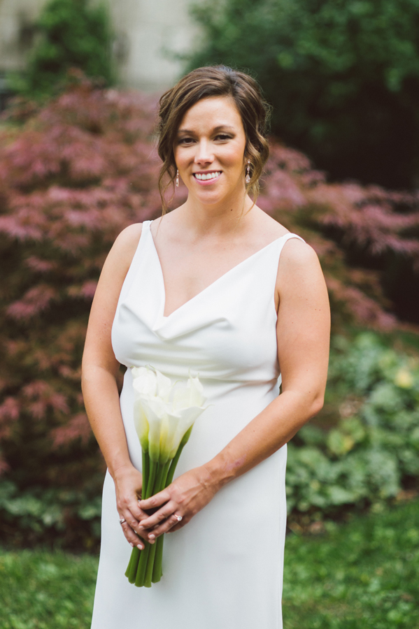 Portrait of bride at Kalamazoo college.