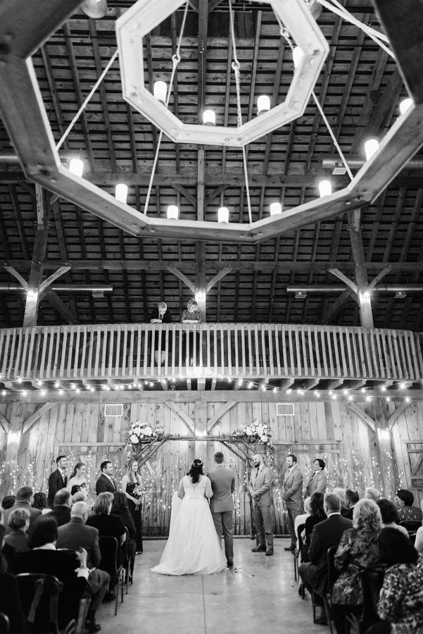 County Line Orchard, Hobart, IN. Wedding photography by Two Birds Photography. Classic, low-key, and natural. Serving Chicago and the suburbs.