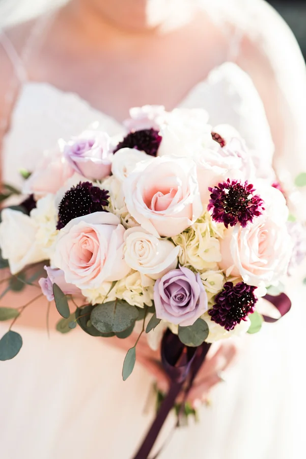 Wedding photography by Two Birds Photography. Classic, low-key, and natural. Serving Chicago and the suburbs.