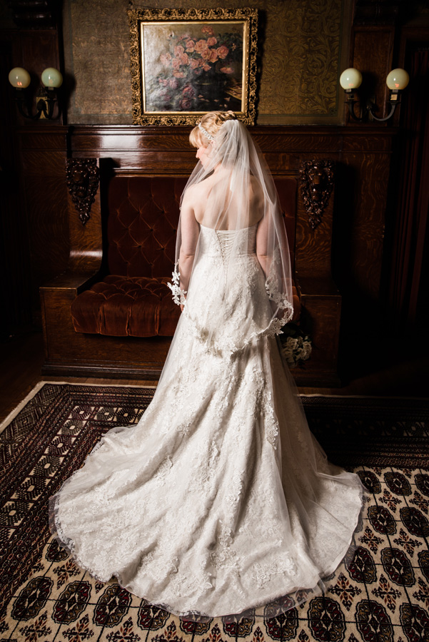 Portrait of bride at Pleasant Home.