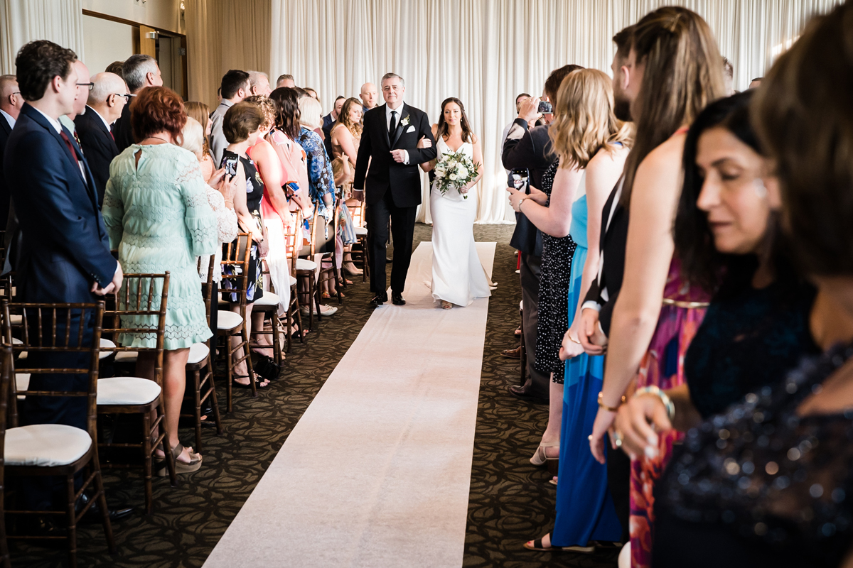 two_birds_photography_jacob_moreland_chicago_westmont_wedding_photographer_Independence_grove_june_summer_33.jpg