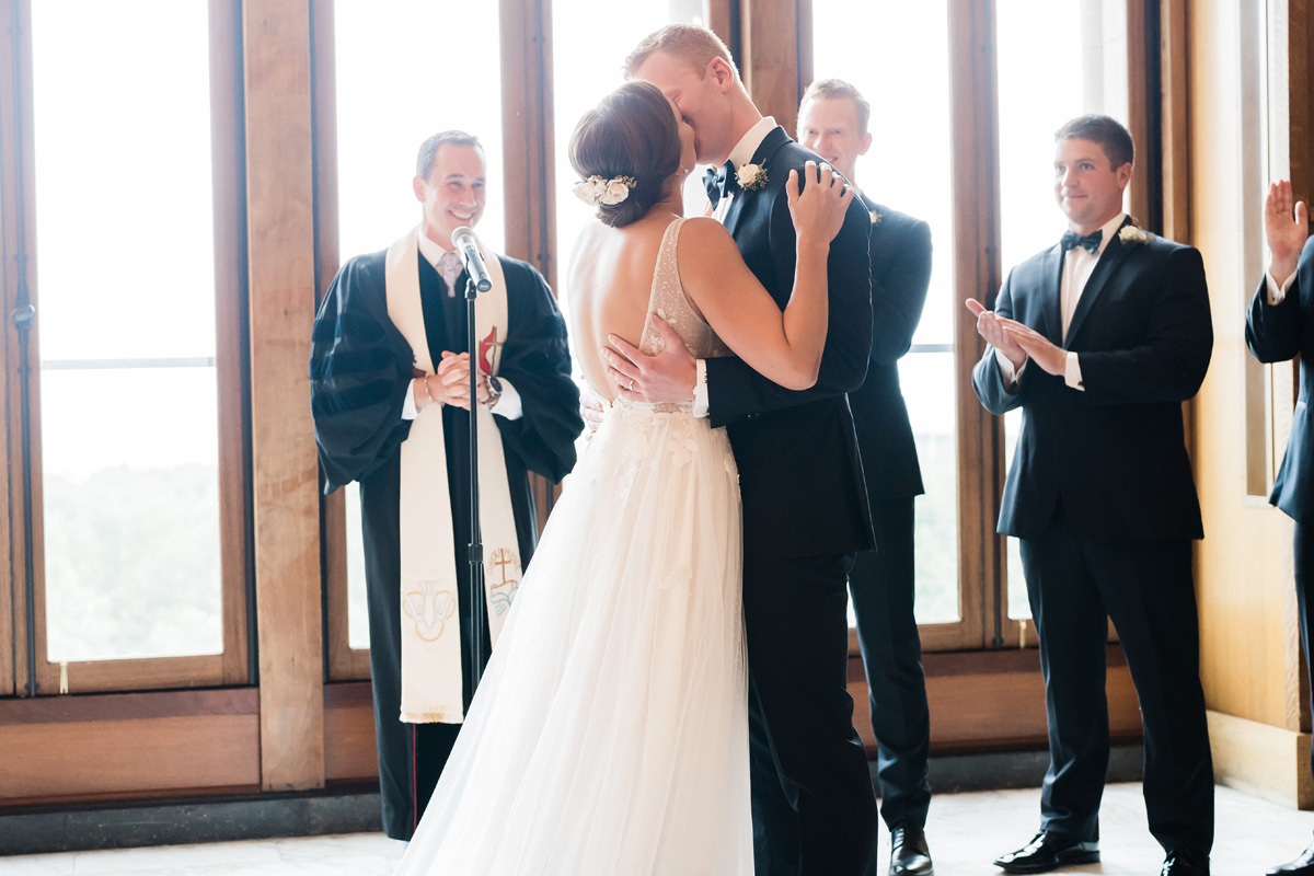 Chicago Athletic Association, Chicago, IL. Wedding photography by Two Birds Photography. Classic, low-key, and natural. Serving Chicago and the suburbs.