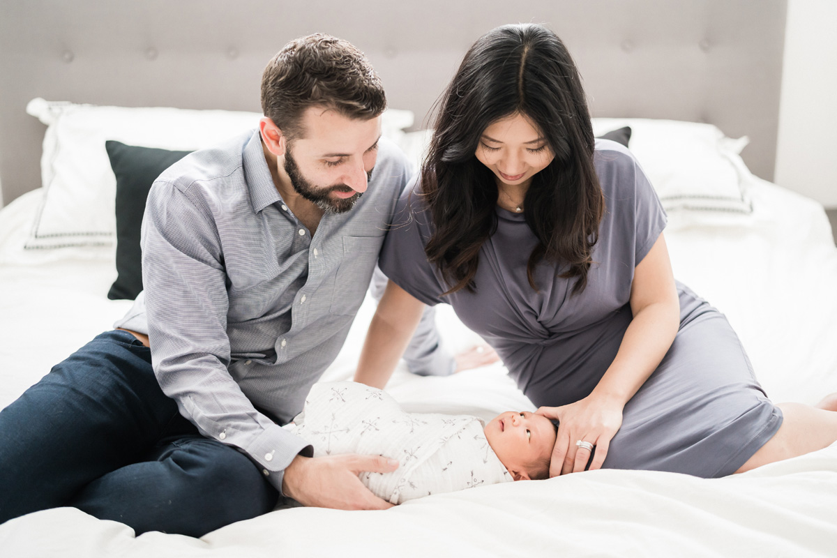 Chicago, IL. Newborn and family photography by Two Birds Photography. Classic, low-key, and natural. Serving Chicago and the suburbs.