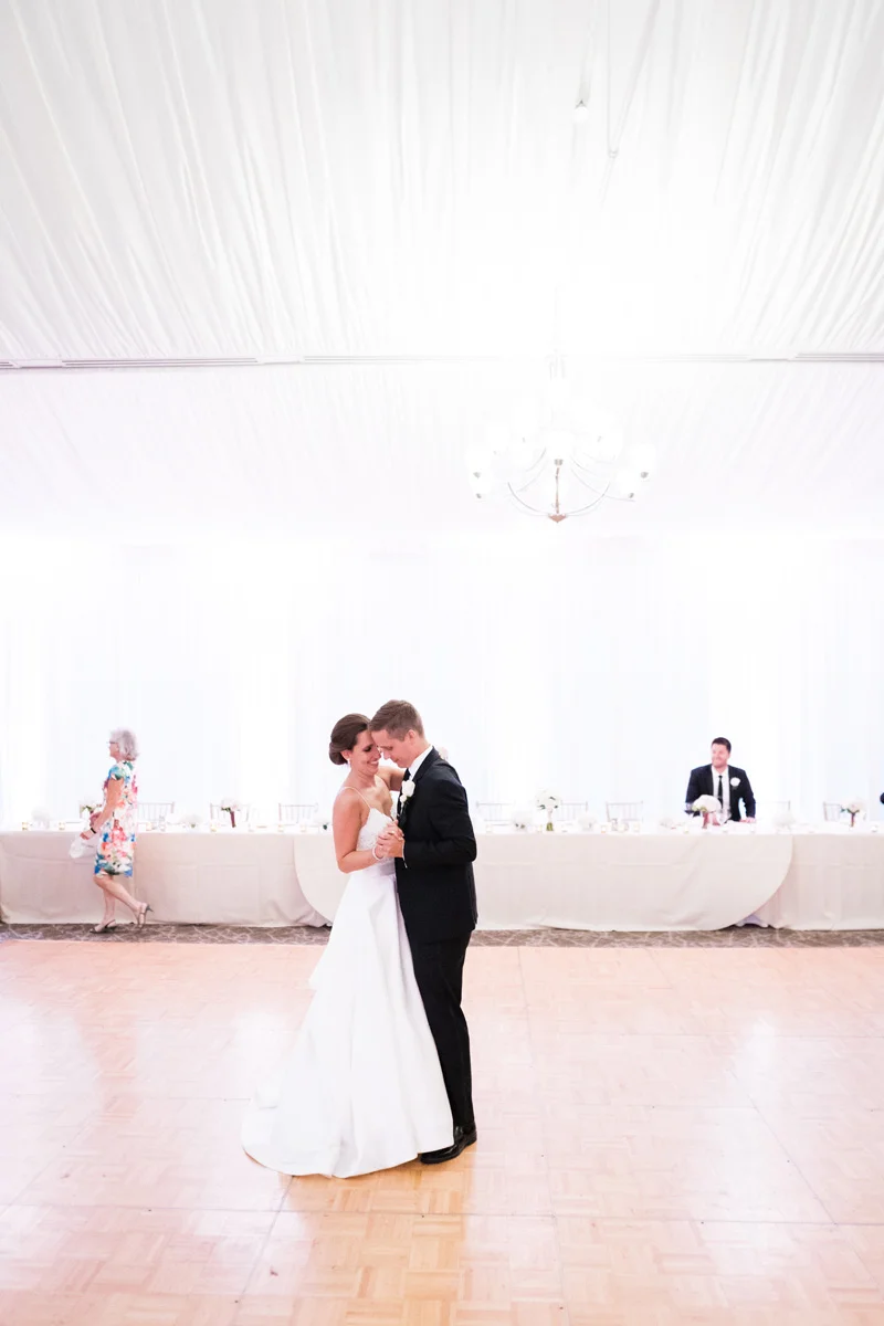 Lincolnshire Marriott Resort, Lincolnshire, IL. Wedding photography by Two Birds Photography. Classic, low-key, and natural. Serving Chicago and the suburbs.