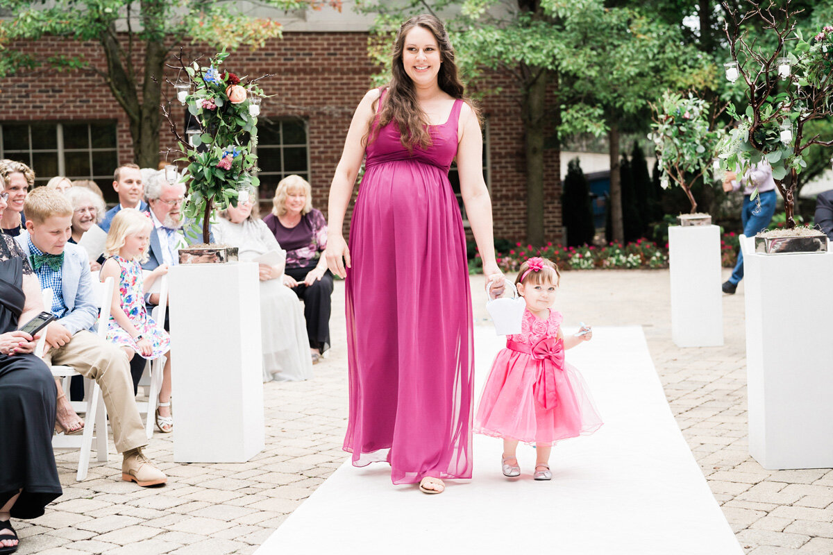 The Glen Club, Glenview, IL. Wedding photography by Two Birds Photography. Classic, low-key, and natural. Serving Chicago and the suburbs.