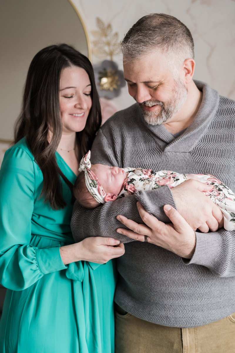 Newborn baby portrait photography by Two Birds Photography. Classic, bright, and happy. Serving Chicago and the suburbs. Image copyright Two Birds Photography 2025.