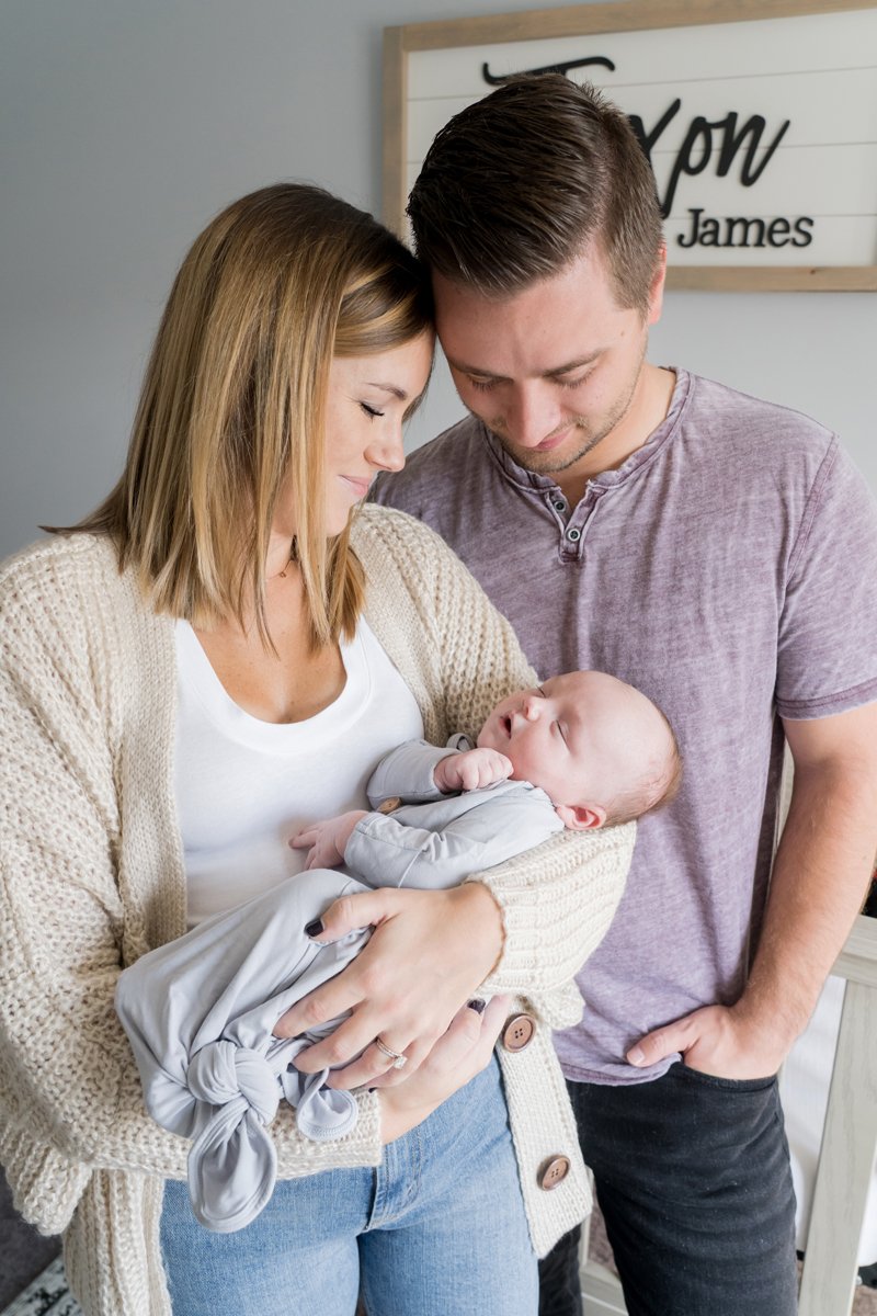 Newborn baby portrait photography by Two Birds Photography. Classic, bright, and happy. Serving Chicago and the suburbs. Image copyright Two Birds Photography 2025.