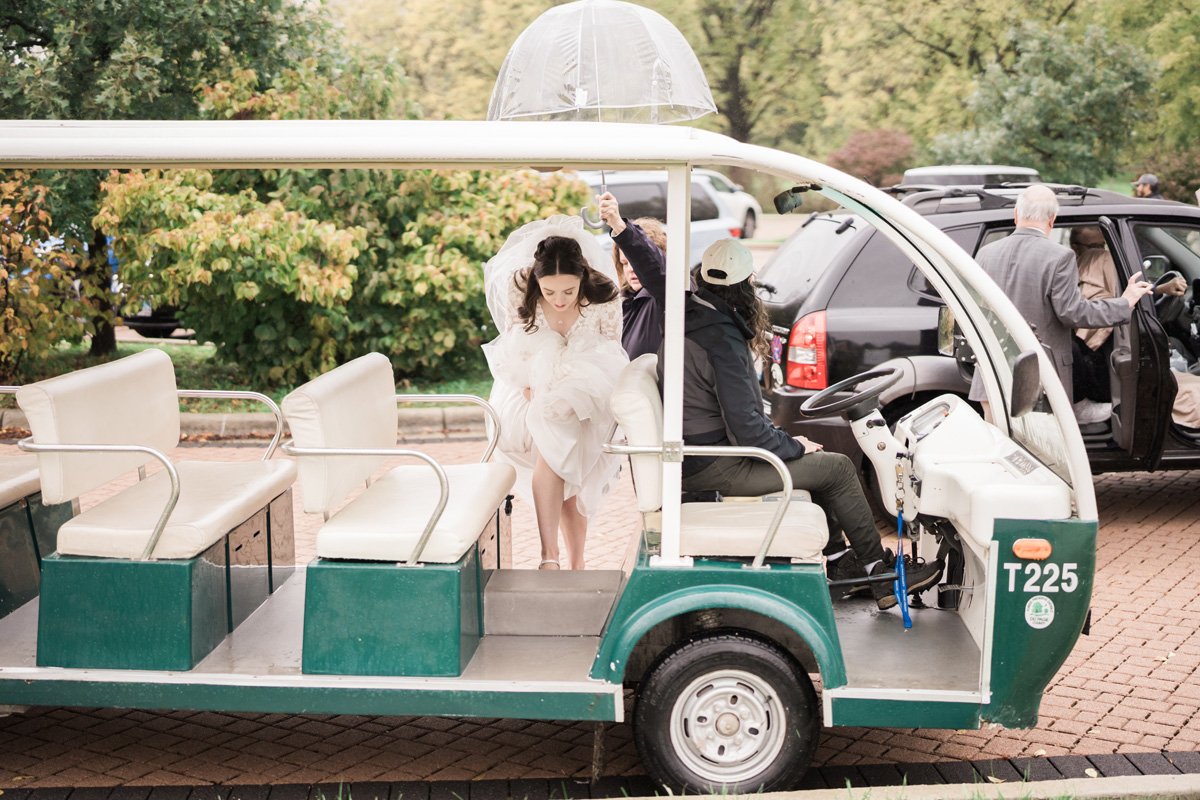 two_birds_photography_Jake_moreland_photographer_wedding_st_james_farm_magiannos_autumn_rainy_08.jpg