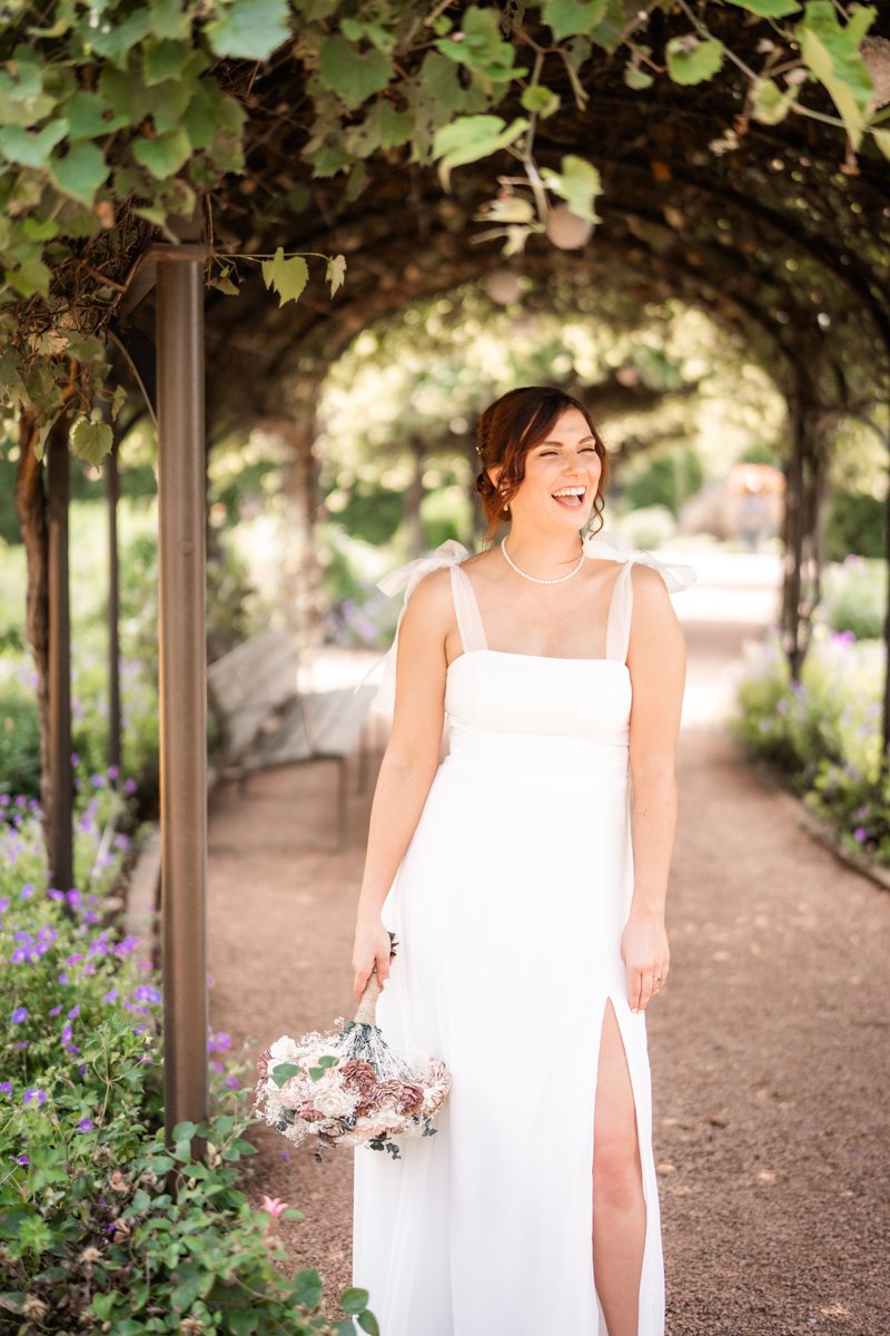 Wedding photography by Two Birds Photography. Unique, bright, and happy. Serving Chicago and the suburbs. Image copyright by Two Birds Photography 2024.