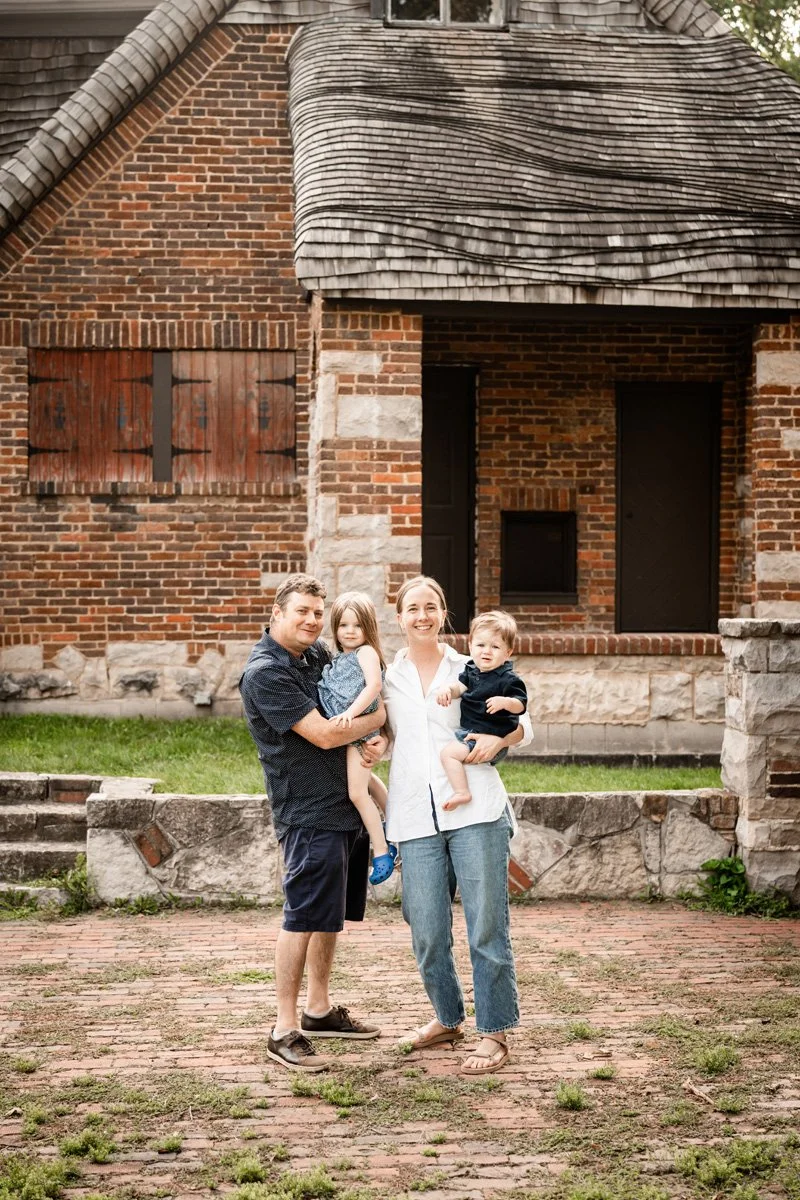 Family photography by Two Birds Photography — bright, joyful, and full of real moments. Capturing the laughter, love, and wild little in-betweens. Based in Downers Grove and serving Chicago and the surrounding suburbs. © Two Birds Photography 2025