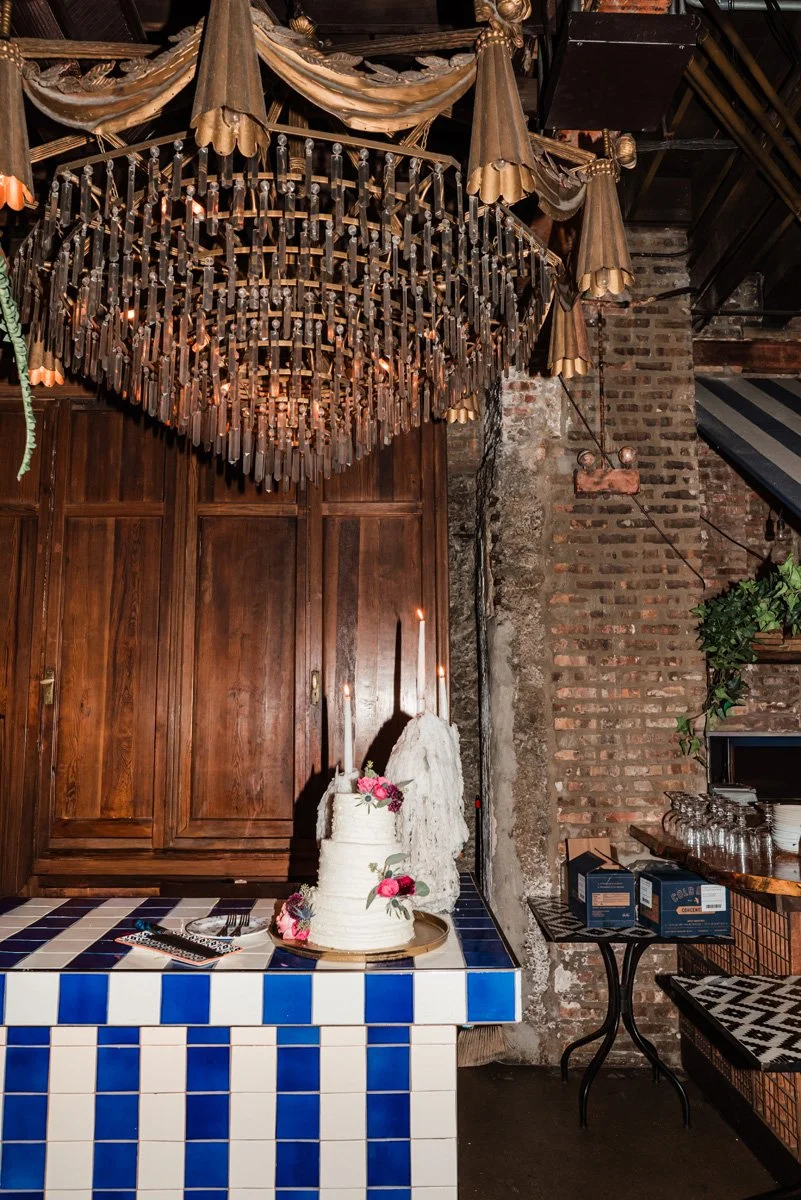 two-birds-photography-Jake-moreland-chicago-wedding-photographer-beatnik-restaurant-west-town-58.jpg