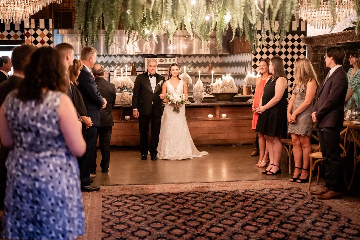 two-birds-photography-Jake-moreland-chicago-wedding-photographer-beatnik-restaurant-west-town-64.jpg