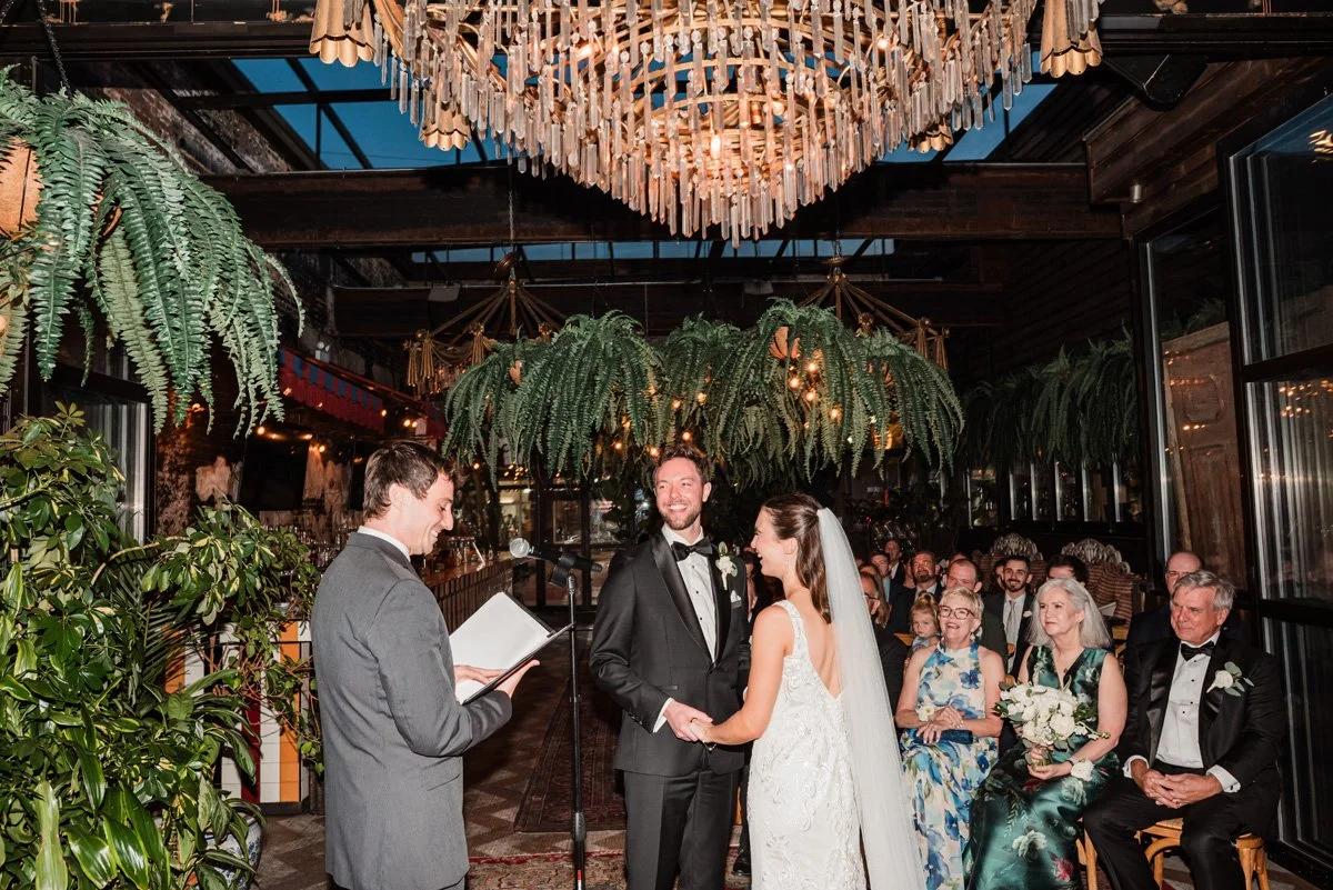 two-birds-photography-Jake-moreland-chicago-wedding-photographer-beatnik-restaurant-west-town-74.jpg