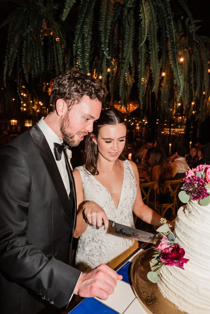 two-birds-photography-Jake-moreland-chicago-wedding-photographer-beatnik-restaurant-west-town-89.jpg