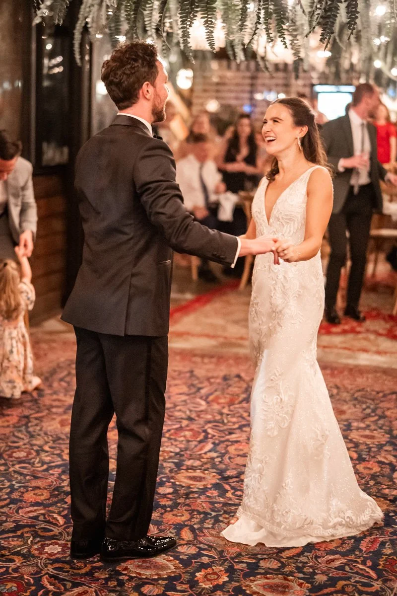 two-birds-photography-Jake-moreland-chicago-wedding-photographer-beatnik-restaurant-west-town-95.jpg