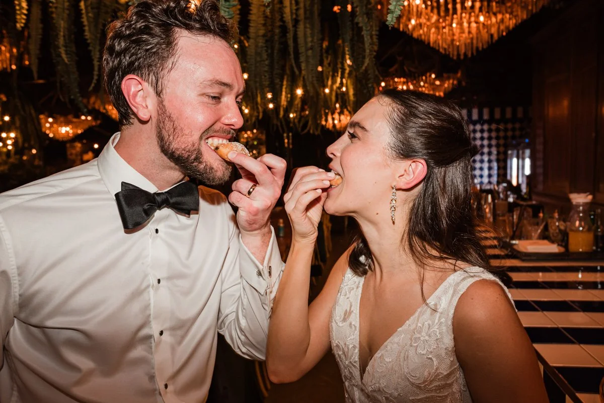 two-birds-photography-Jake-moreland-chicago-wedding-photographer-beatnik-restaurant-west-town-98.jpg