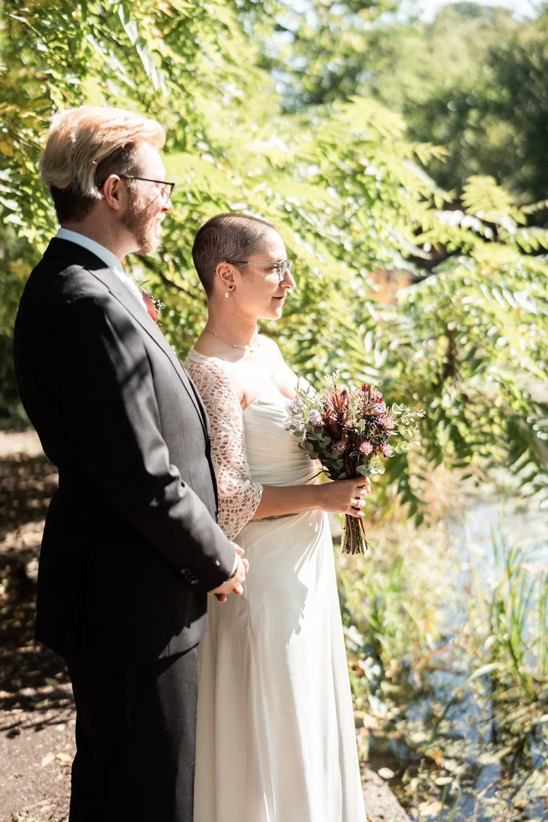 two-birds-photography-Jake-moreland-chicago-wedding-photographer-alfred-caldwell-lily-pool-25.jpg