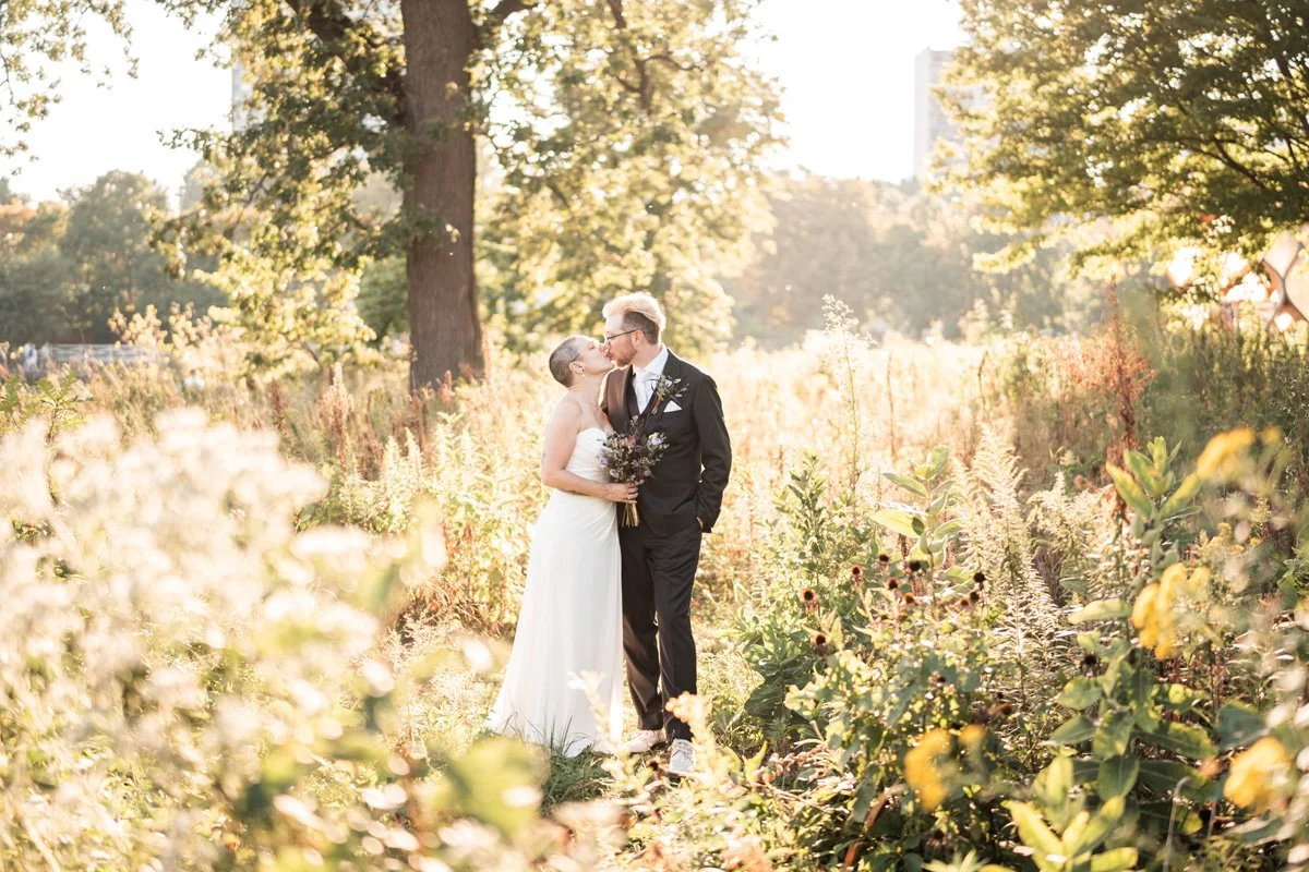 two-birds-photography-Jake-moreland-chicago-wedding-photographer-alfred-caldwell-lily-pool-75.jpg