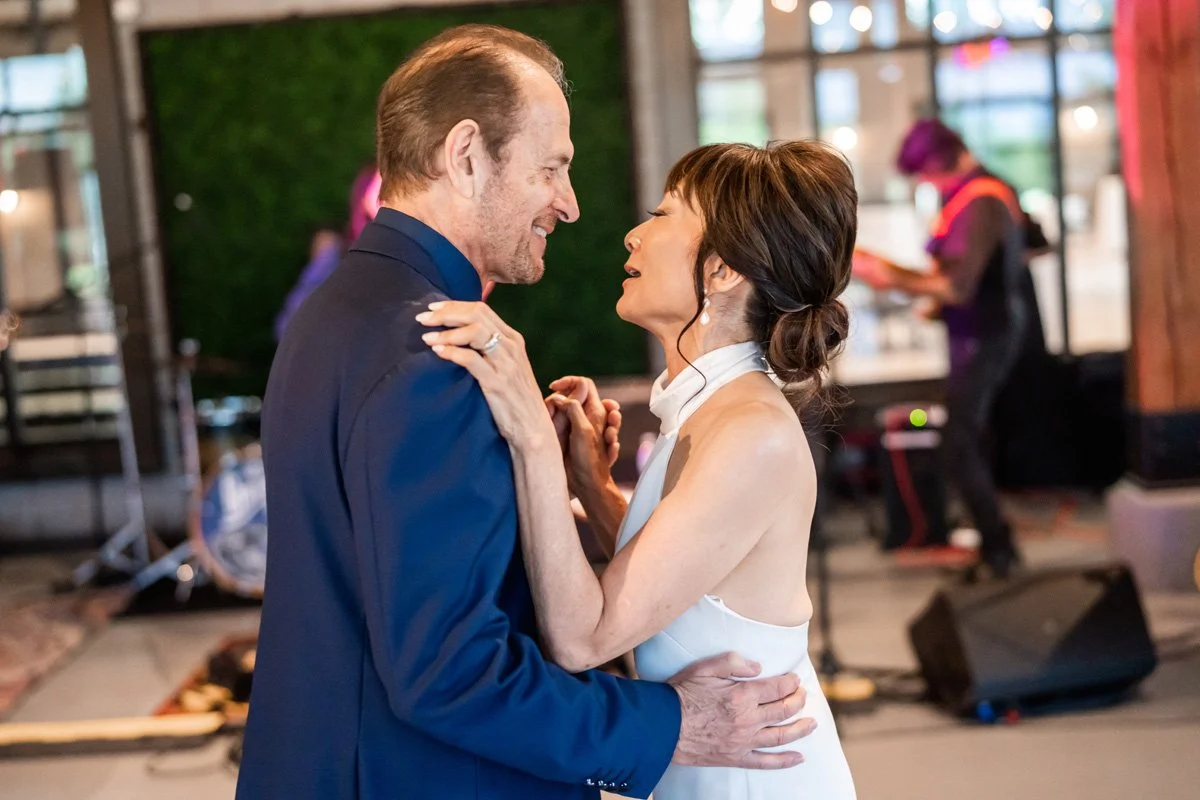 two-birds-photography-Jake-moreland-chicago-wedding-photographer-pinstripes-northbrook-illinois17.jpg