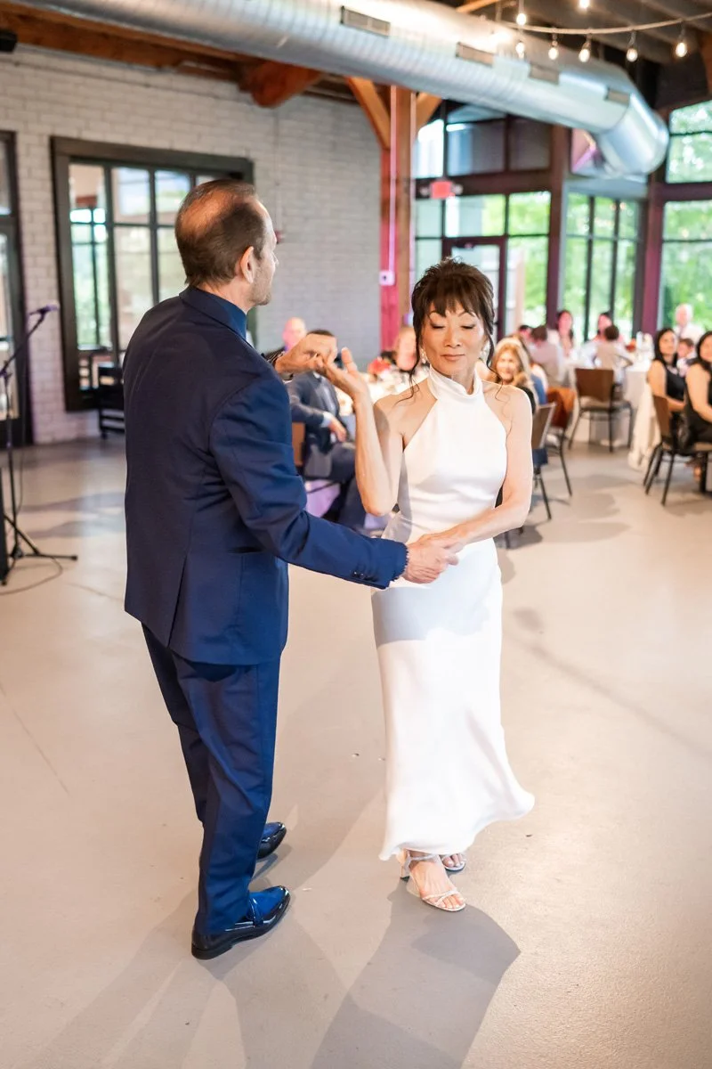two-birds-photography-Jake-moreland-chicago-wedding-photographer-pinstripes-northbrook-illinois20.jpg
