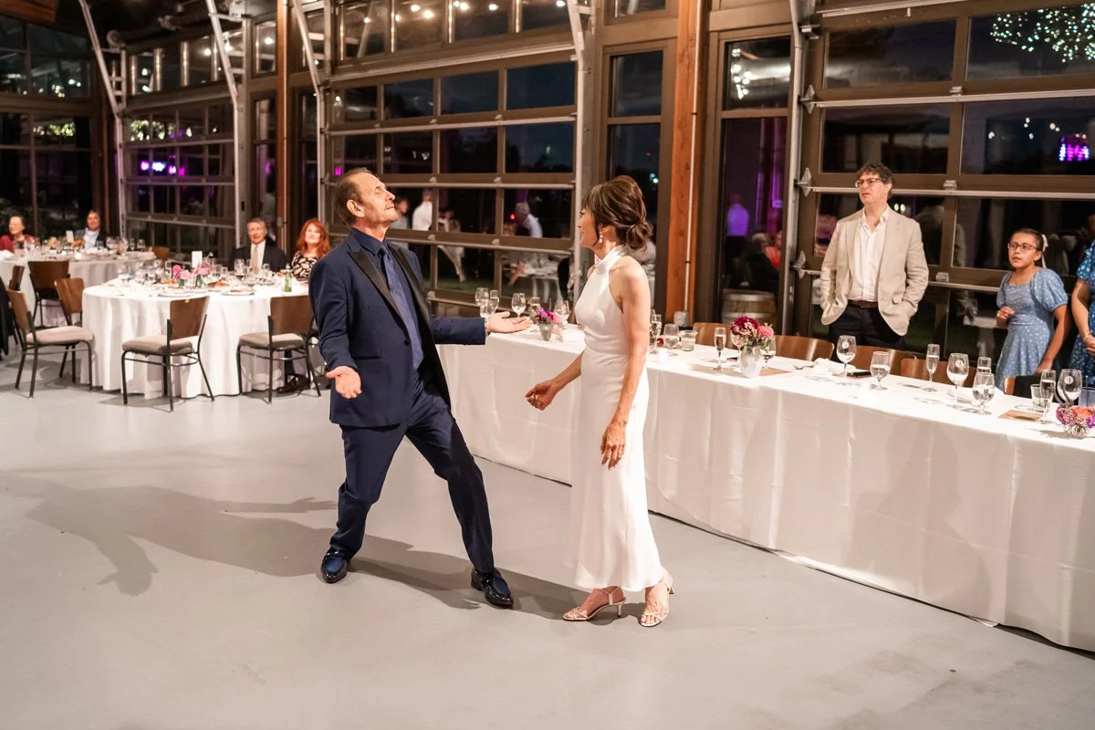 two-birds-photography-Jake-moreland-chicago-wedding-photographer-pinstripes-northbrook-illinois34.jpg