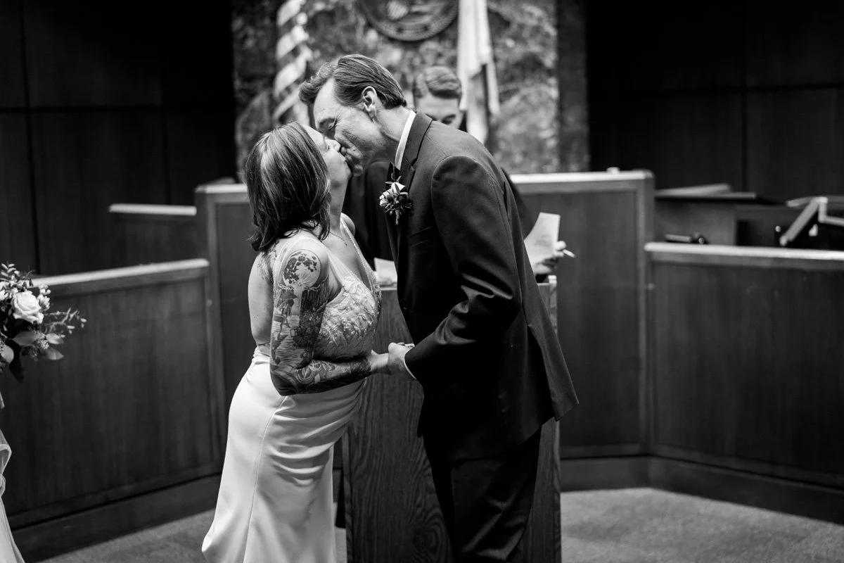  Two Birds Photography 2025 Wedding photography at Maize and Mash downtown Glen Ellyn, Illinois by Jake Moreland. 