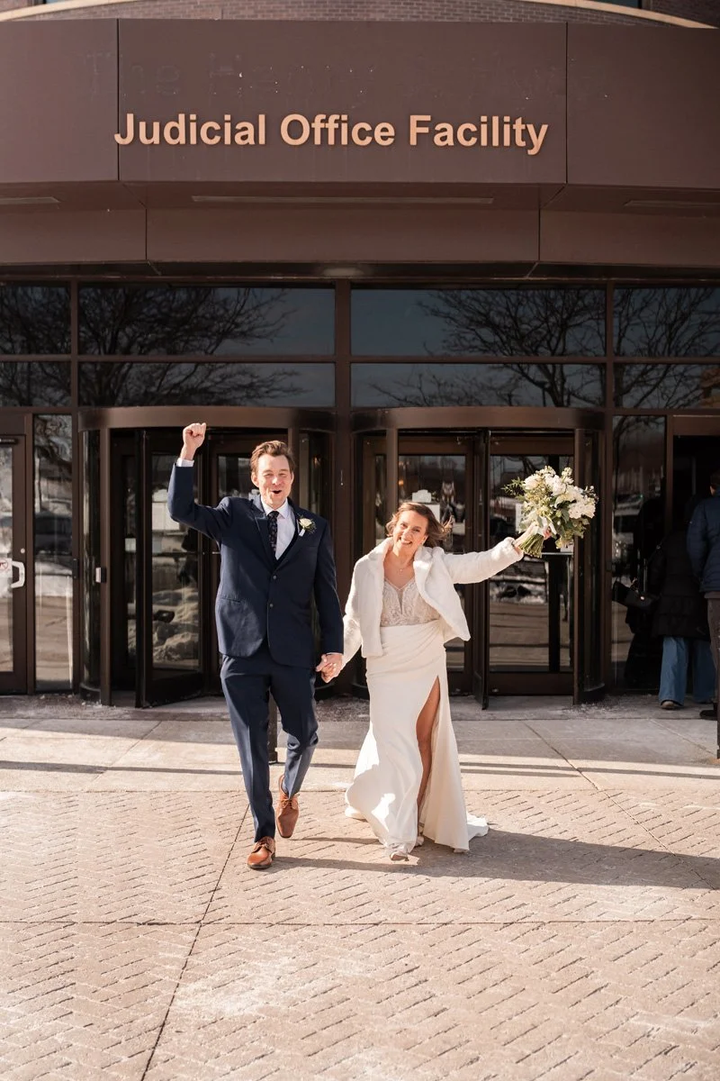  Two Birds Photography 2025 Wedding photography at Maize and Mash downtown Glen Ellyn, Illinois by Jake Moreland. 