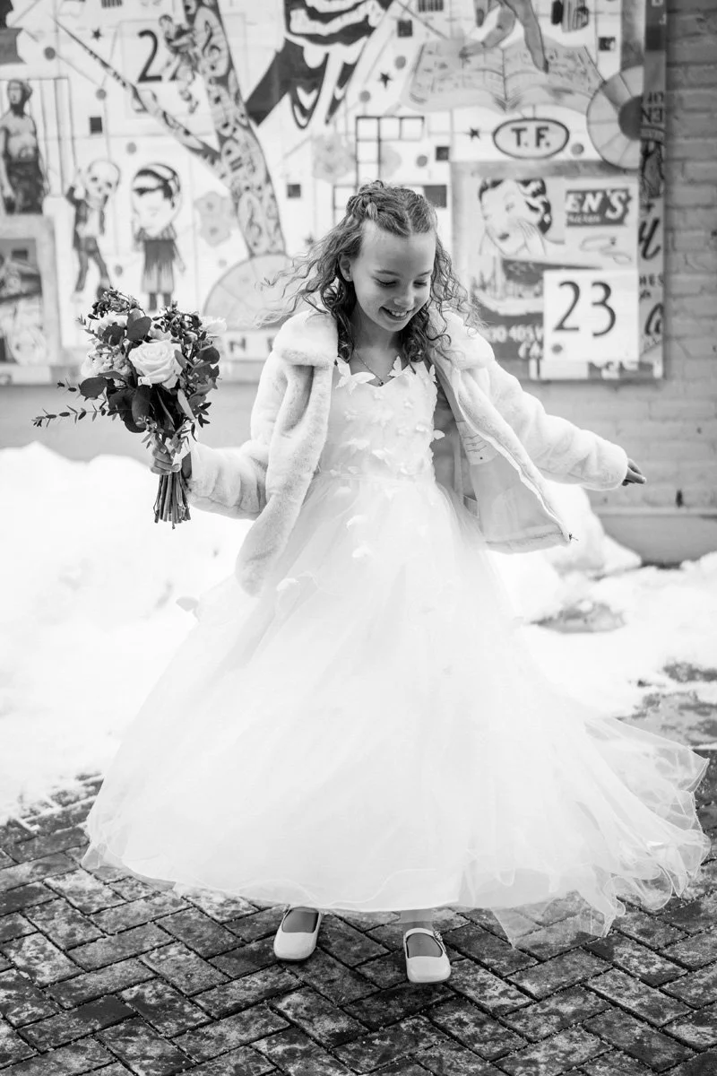  Two Birds Photography 2025 Wedding photography at Maize and Mash downtown Glen Ellyn, Illinois by Jake Moreland. 