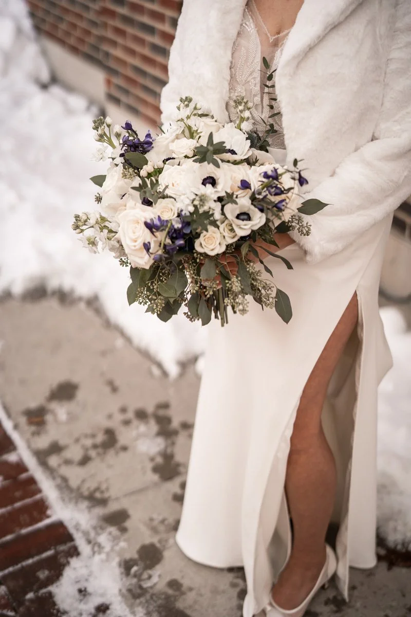  Two Birds Photography 2025 Wedding photography at Maize and Mash downtown Glen Ellyn, Illinois by Jake Moreland. 
