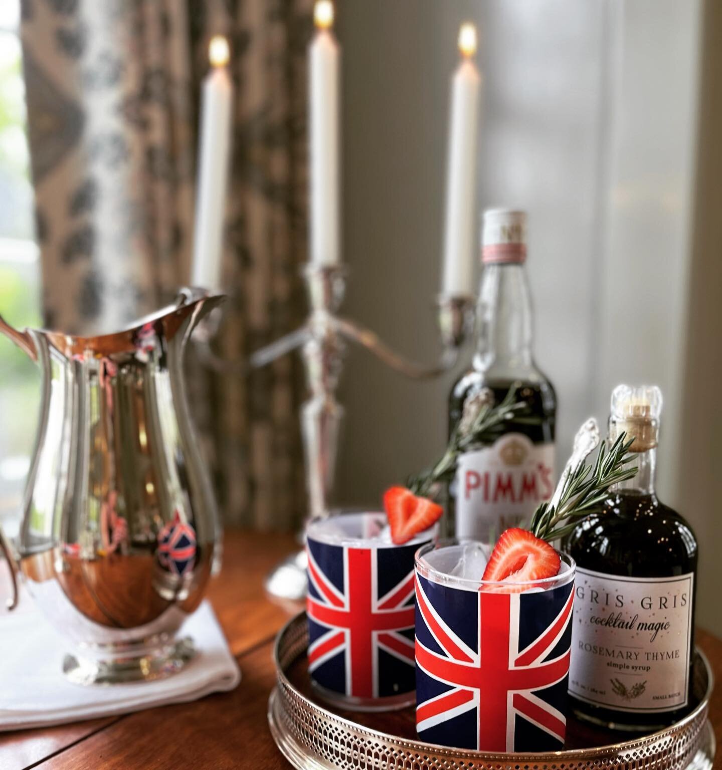 Coronation cocktail anyone?
👑👑👑

PIMM&rsquo;S CUP
1 oz. Pimm&rsquo;s
1 oz. Italian grapefruit soda
.25 oz. Gris Cocktail Magic Rosemary Thyme
Juice of 1/2 lemon

PIMM&rsquo;S PITCHER (if hosting a party at 5 am)
1 bottle Pimm&rsquo;s
1 bottle Ital