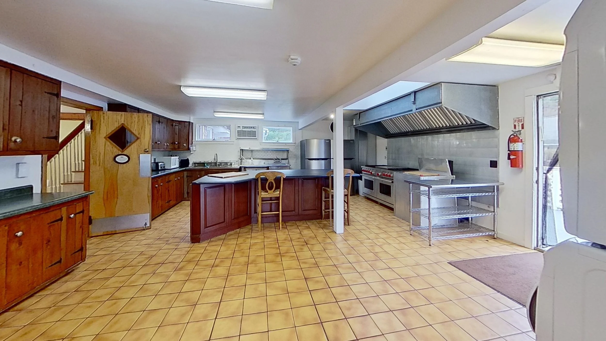 42-Niles-Pond-Rd-Main-House-Kitchen 1.jpg