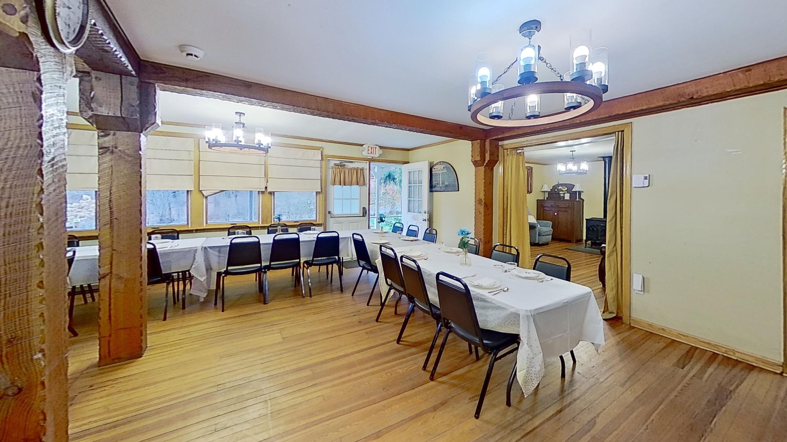 42-Niles-Pond-Rd-Main-House-Dining-Room 4.jpg