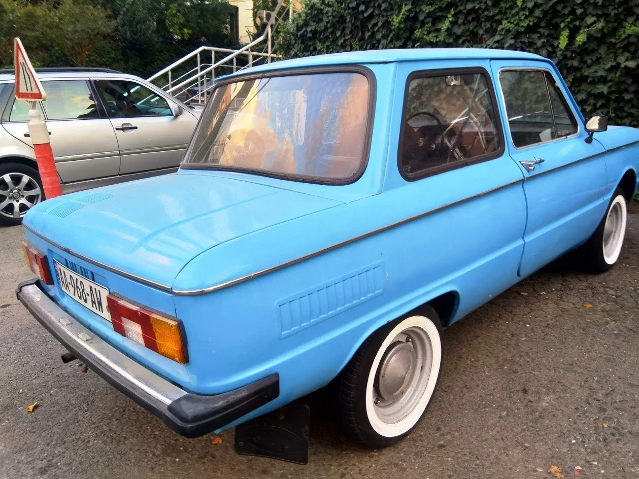 Anzor Car.jpg