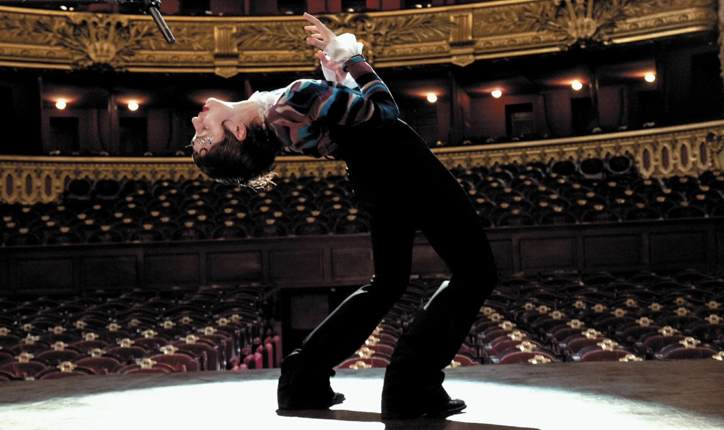 Christine and the Queens  "La Vita Nuova" /// DIR: COLIN SOLAL CARDO