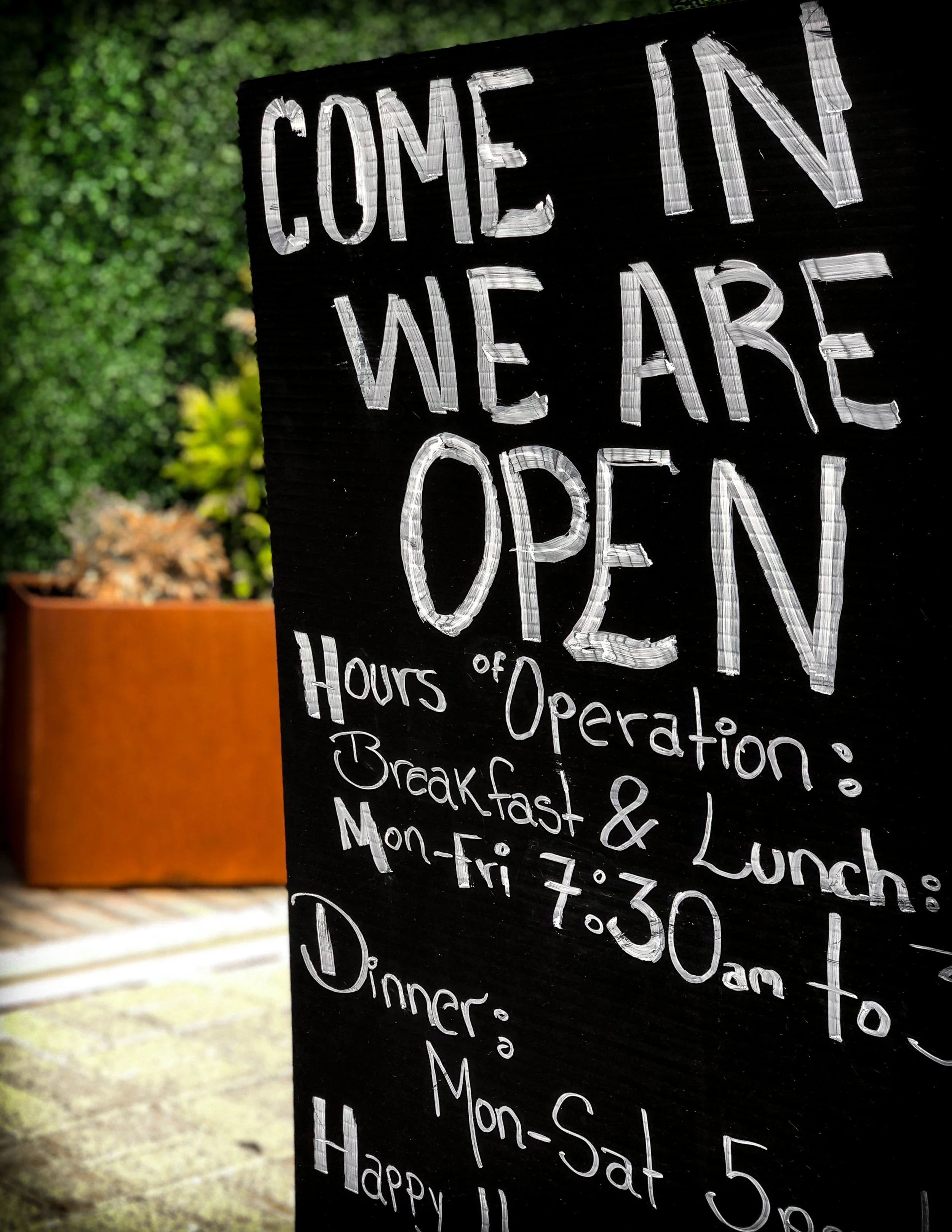 unconventional diner - 6.jpg