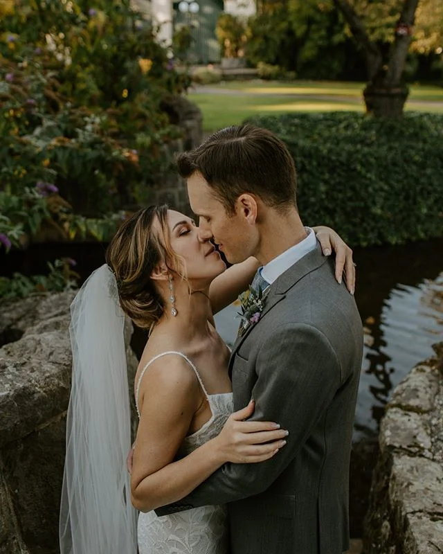 Anyone else having a rough Monday? Today has been one thing after another.
.
Everyone has days that they feel like this, but it&rsquo;s still so easy to look through these apps and feel alone.
.
So if you&rsquo;re having a rough Monday like I am, com