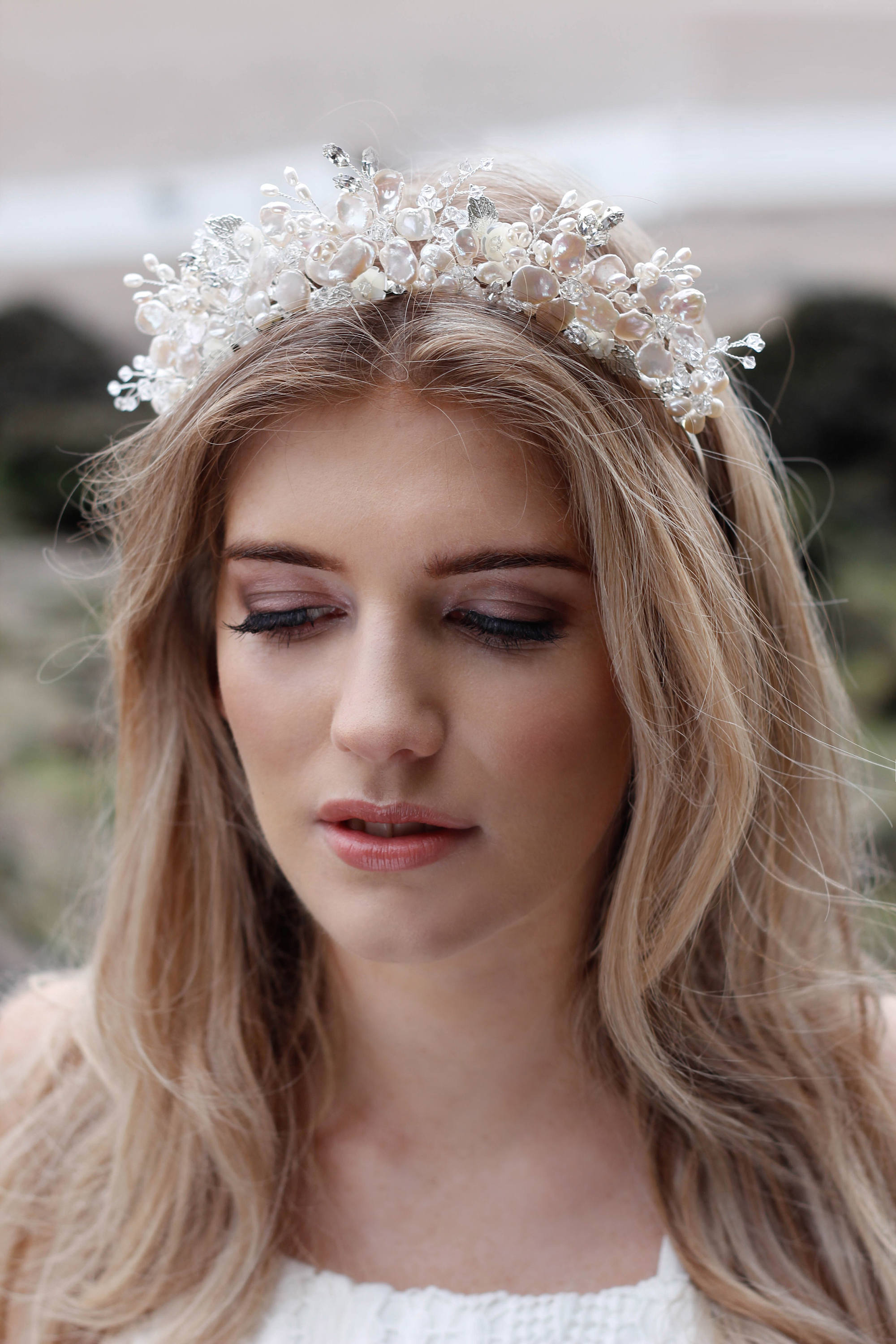 DAHLIA WHITE beautiful bridal wedding white ivory cream hairpiece padded velvet hairband headband bride hair accessory