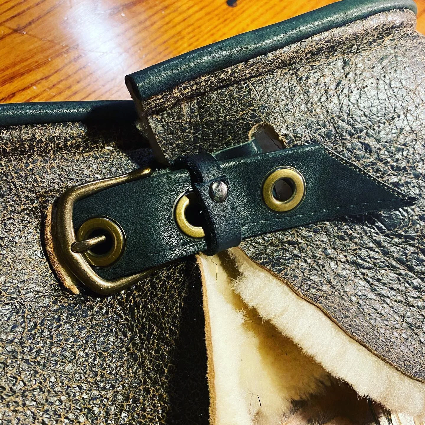 I love precision. I love seeing how it comes together and knowing that it fits properly. 

I love seeing my growth.

#bomberjacket #shearlingjacket #madetoorder #fuckyou
