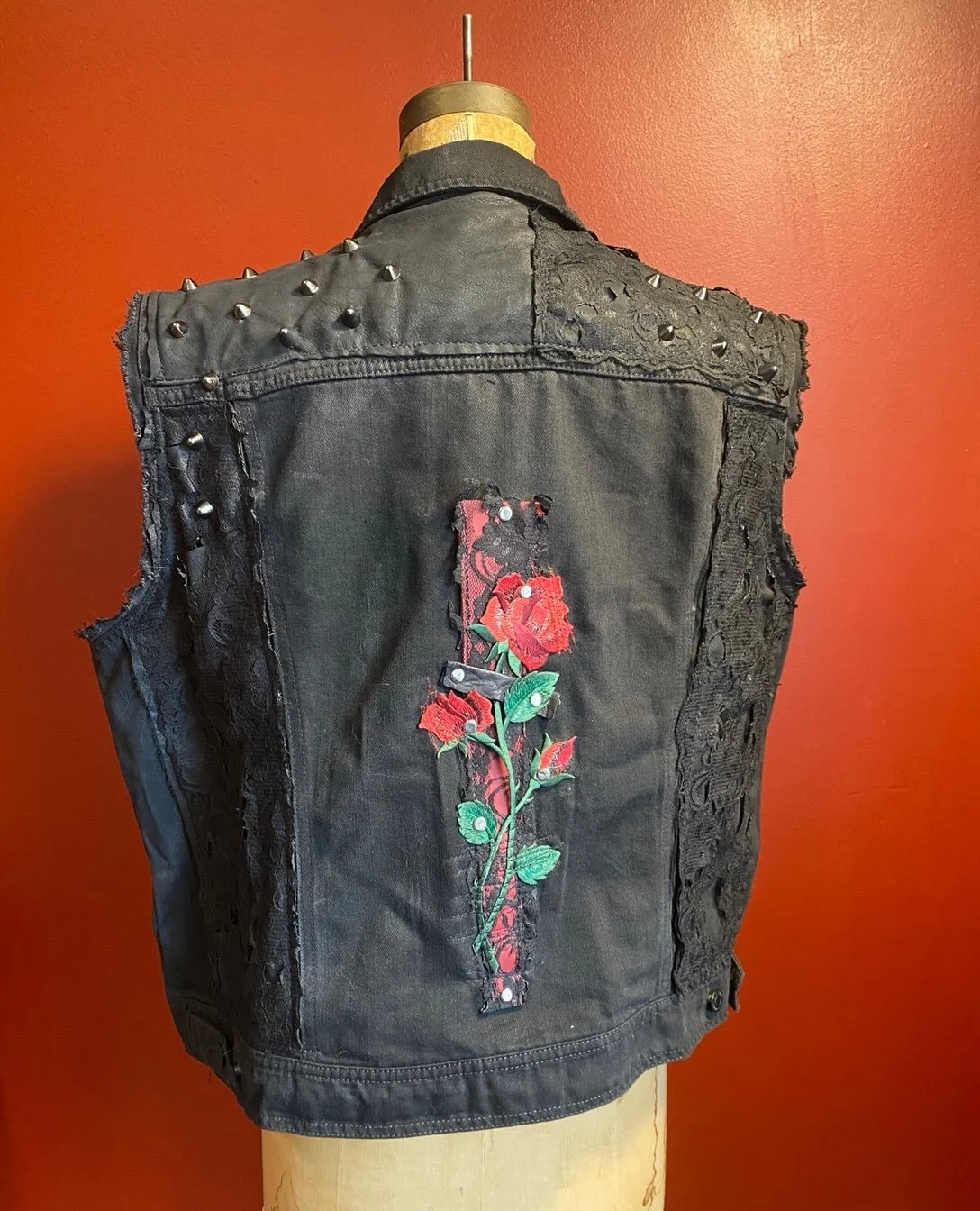 Owned. New Hampshire 2022. 

#denimjacket #custom #leather #lace #commission