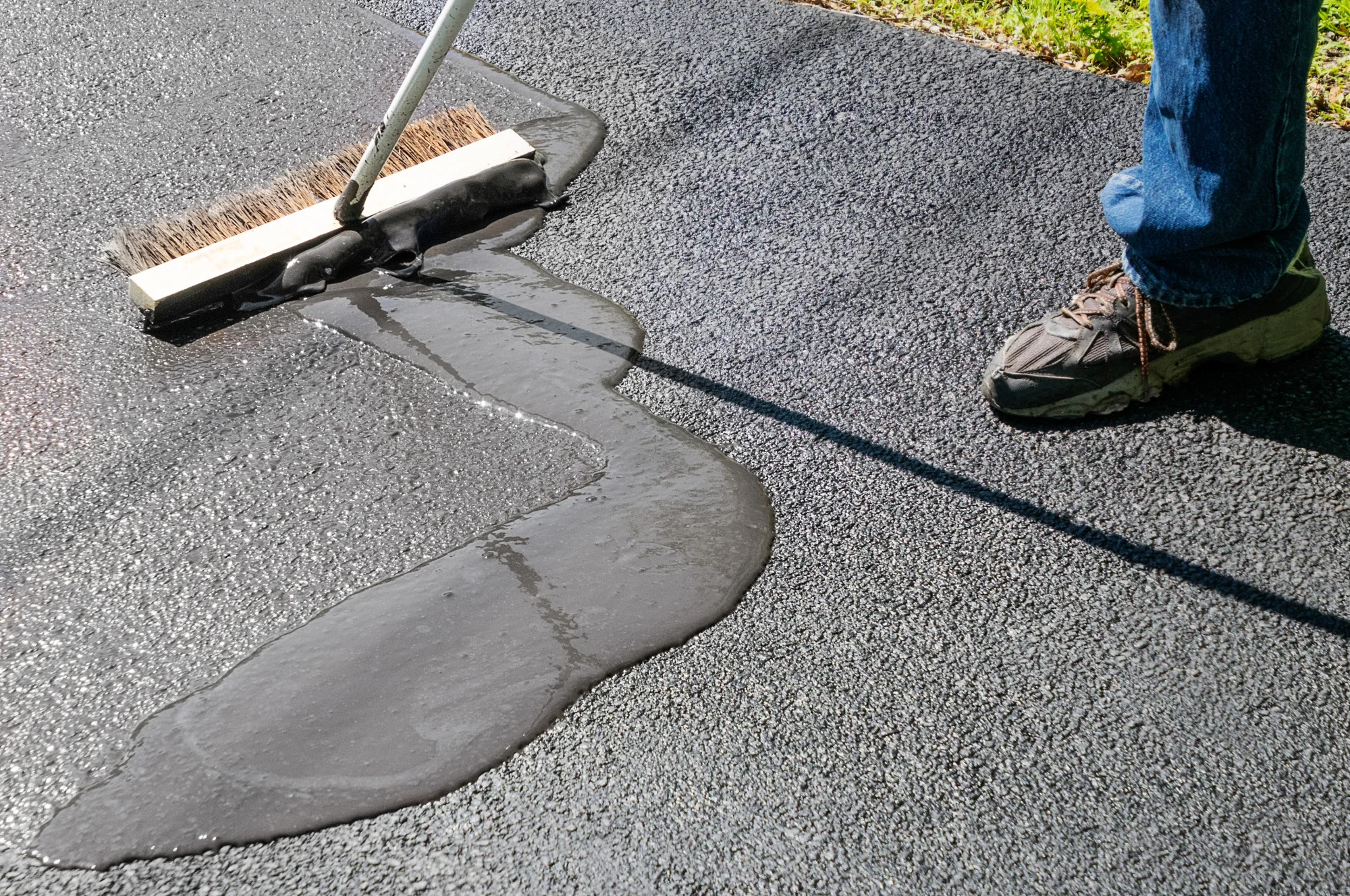Keeping Up With Curb Appeal: The Top Driveway Maintenance Tips You Need to Know