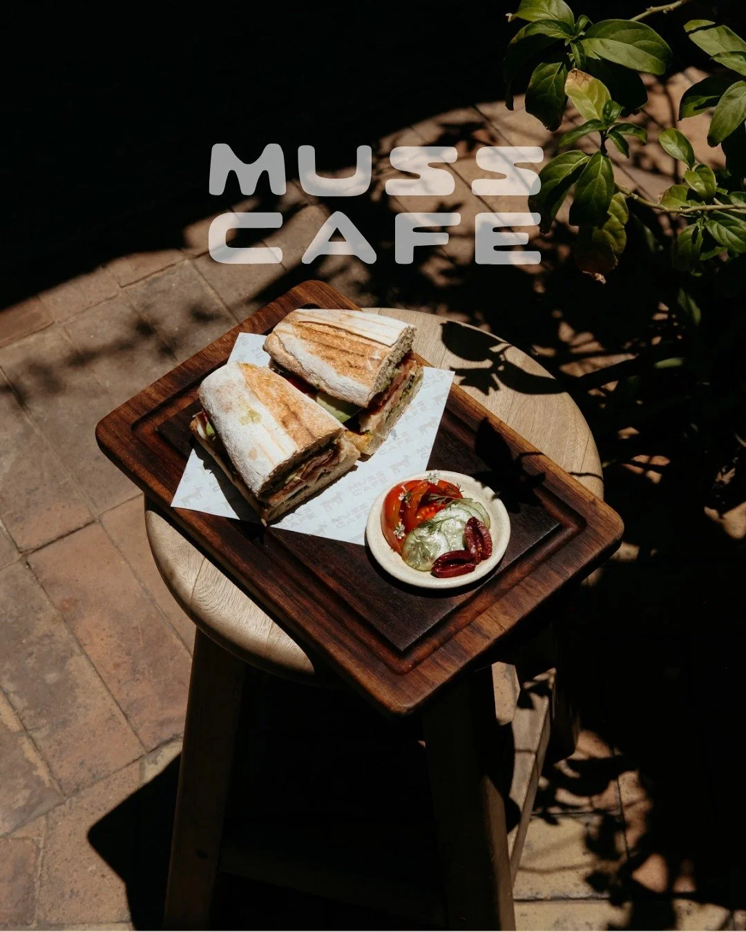 El favorito de la casa: Baguette Jam&oacute;n Serrano y Mozarella ✨🤎