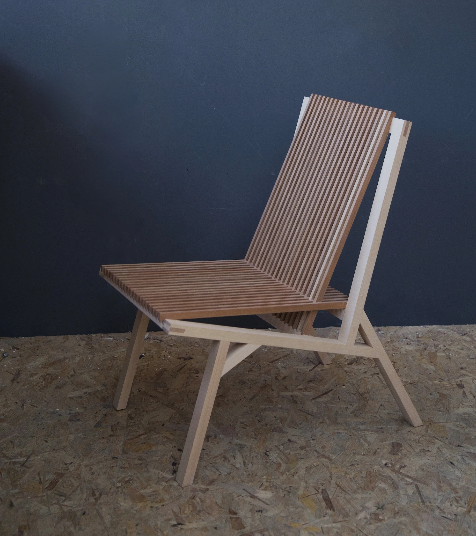 Chair in the workshop without tools .jpg