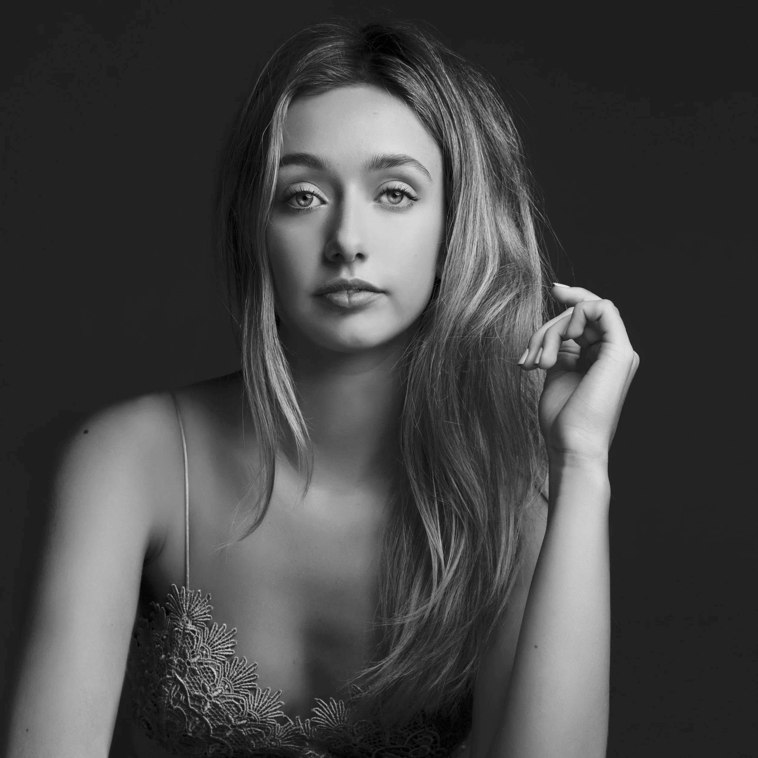 Katie Kittermaster Secures First Look Feature In Sunday Express' S Magazine