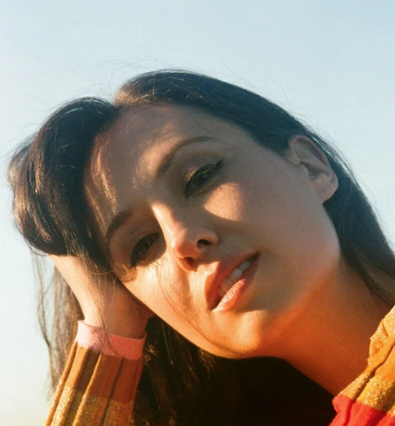 "A Dose Of Heaven" - Sasha Siem Secures Audio Premiere For 'Come As The Sun' On Clash 