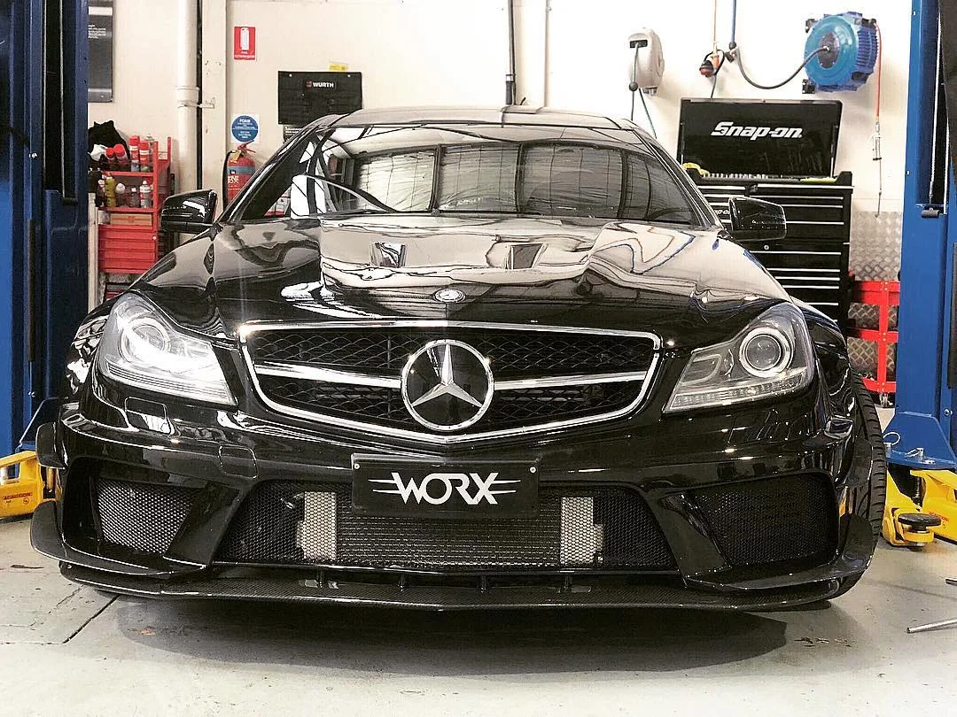 Mercedes_amg_c63.jpg