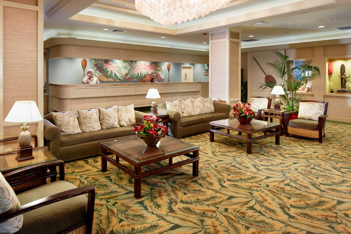 ohana-waikiki-east-lobby1_sm.jpg