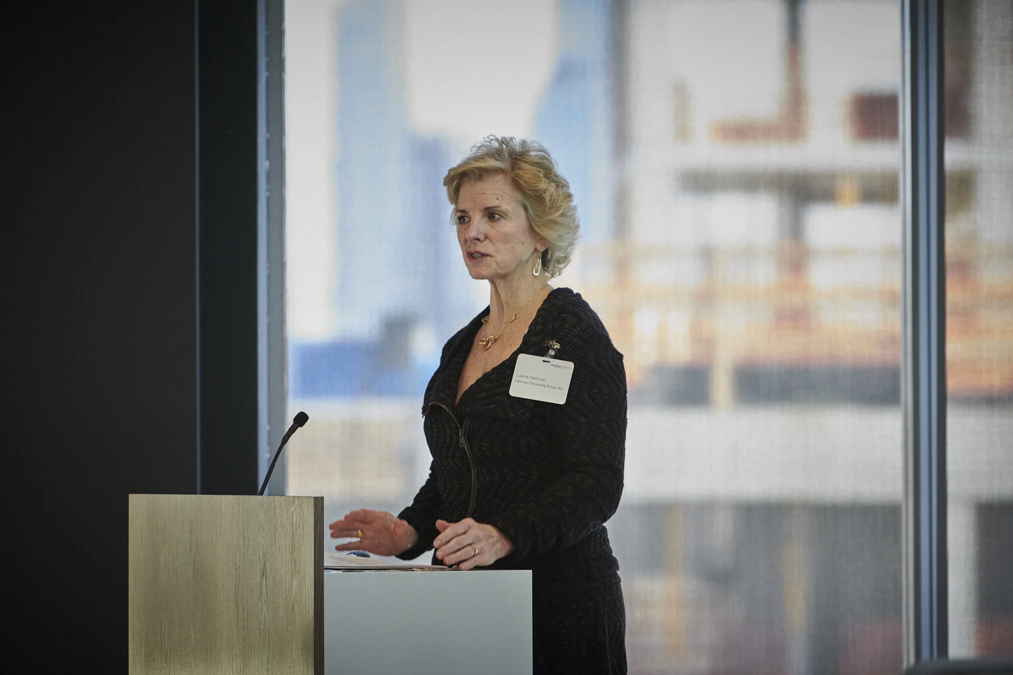 MEDEXECWOMEN_0422.jpg
