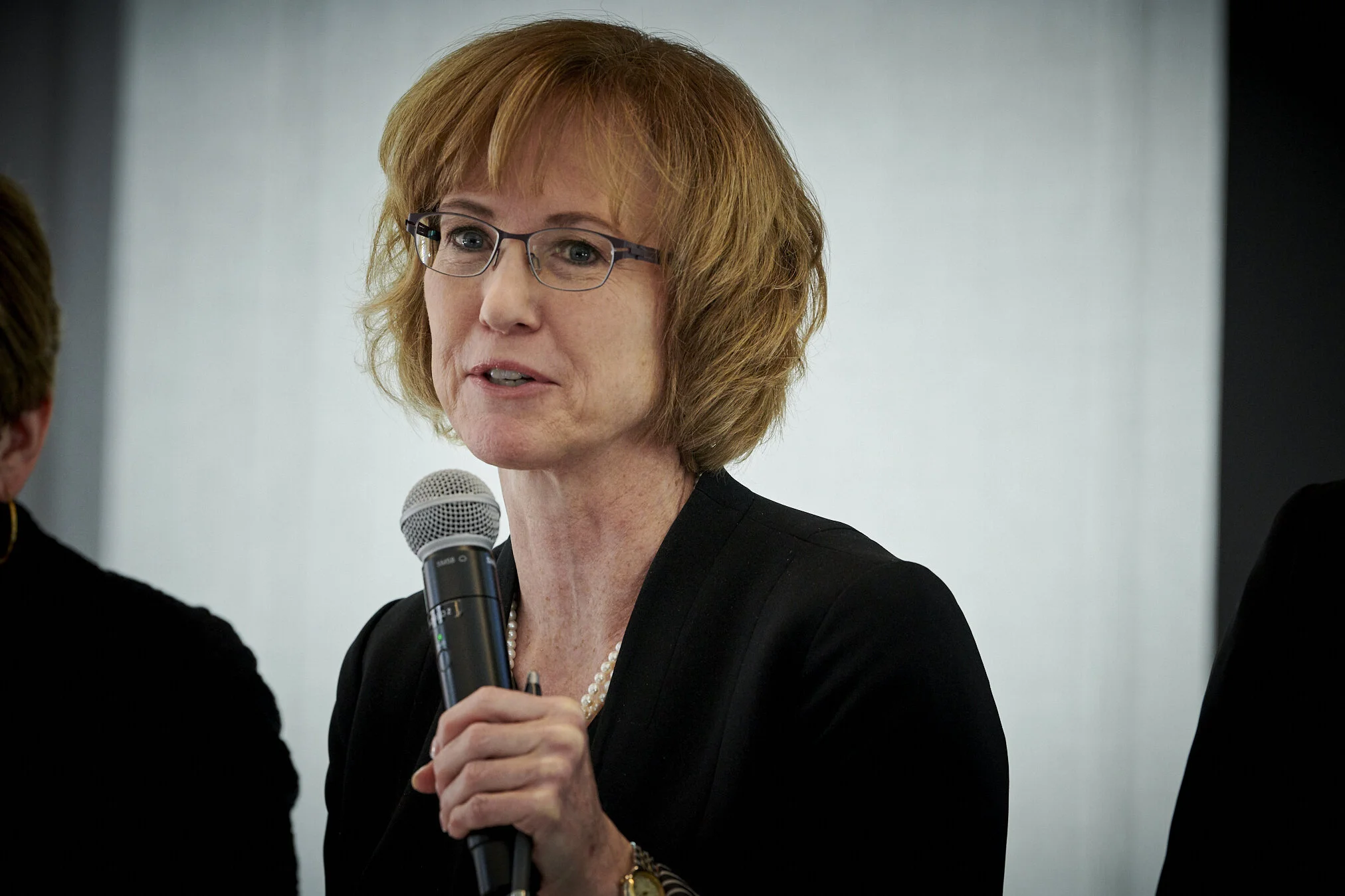 MEDEXECWOMEN_0967.jpg