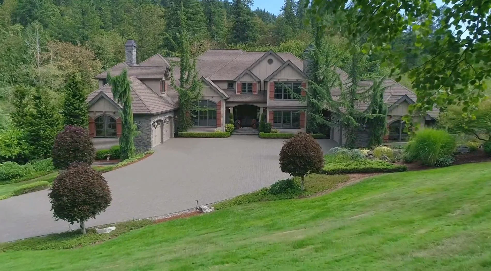 17902 S Hidden Lake Dr, Oregon City, OR